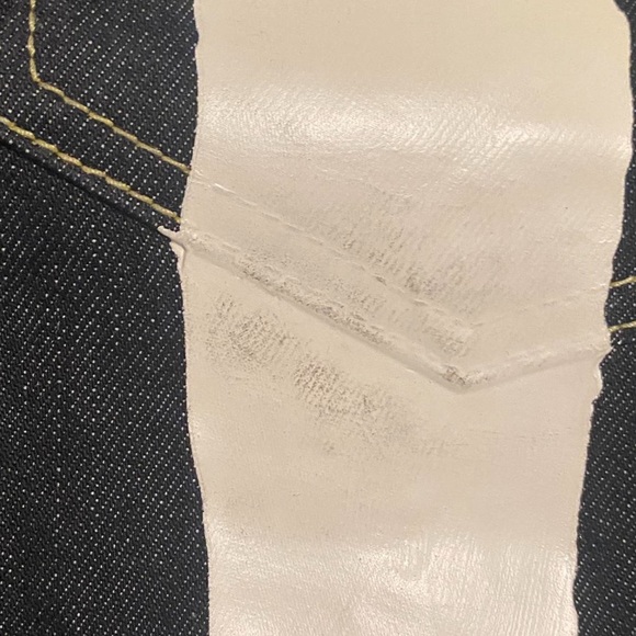 Evisu Jeans - Picture 4 of 7